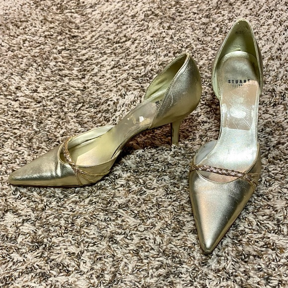 Stuart Weitzman Shoes Stuart Weitzman Vintage Gold Dorsay Pointed